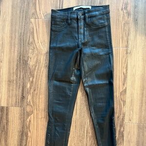 GAP inner cozy leggings in black waxed size 24